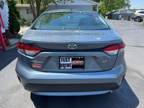 Used 2020 Toyota Corolla LE FWD image 6