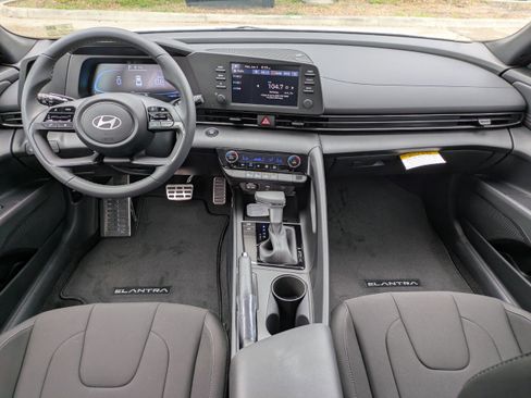 New 2026 Hyundai Elantra Sport FWD image 15