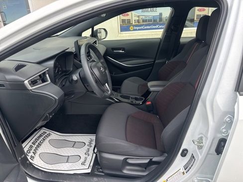 Used 2023 Toyota Corolla SE w/ Carpet Mat Package (TMS) image 8