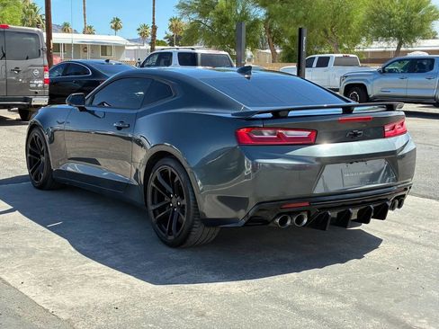 Used 2016 Chevrolet Camaro SS RWD image 5