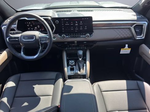 New 2026 GMC Canyon Denali AWD/4WD image 17