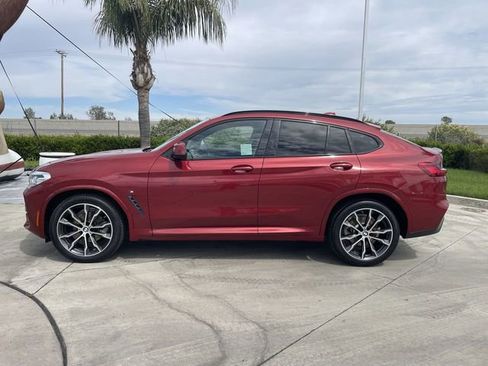 Used 2021 BMW X4 xDrive30i w/ M Sport Package AWD/4WD image 5