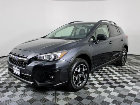 Used 2018 Subaru Crosstrek 2.0i AWD/4WD image 3