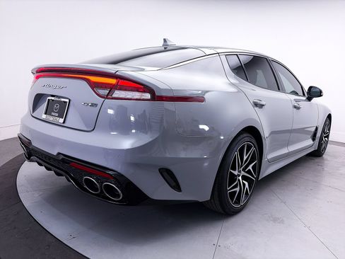 Used 2022 Kia Stinger GT-Line RWD image 14