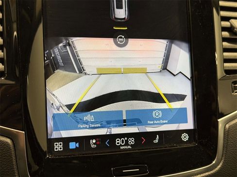 Used 2025 Volvo XC90 T8 Ultra image 25