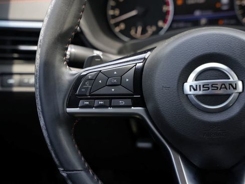 Used 2020 Nissan Altima 2.5 SR FWD image 10