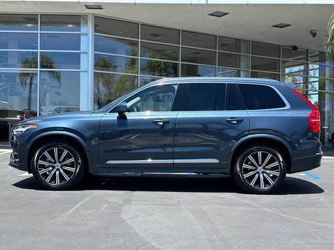 Certified 2023 Volvo XC90 B5 Plus AWD/4WD image 2