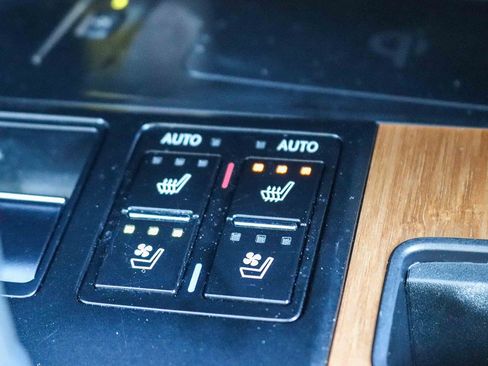 Used 2021 Lexus RX 350 FWD w/ Premium Package image 25