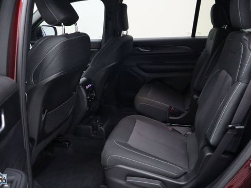 Used 2025 Jeep Grand Cherokee L Laredo RWD image 25