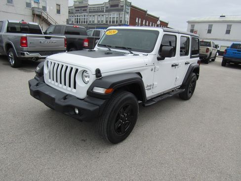 Used 2020 Jeep Wrangler Unlimited Sport S image 7