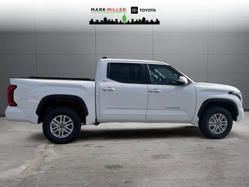 New 2026 Toyota Tundra SR5 w/ SR5 Premium Package AWD/4WD image 6