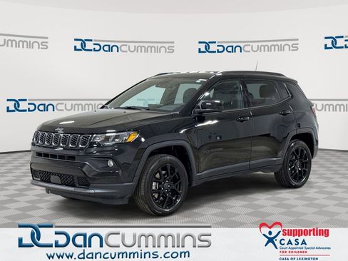 New 2026 Jeep Compass Latitude AWD/4WD image 1