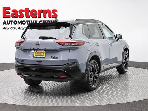 Used 2023 Nissan Rogue SV w/ SV Premium Package AWD/4WD image 5