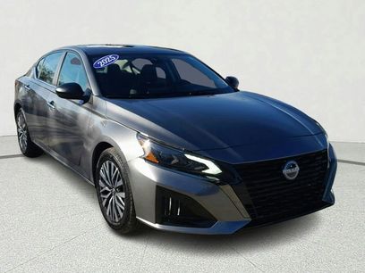 Used 2025 Nissan Altima 2.5 SV