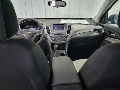 Certified 2022 Chevrolet Equinox LS w/ LS Convenience Package image 13