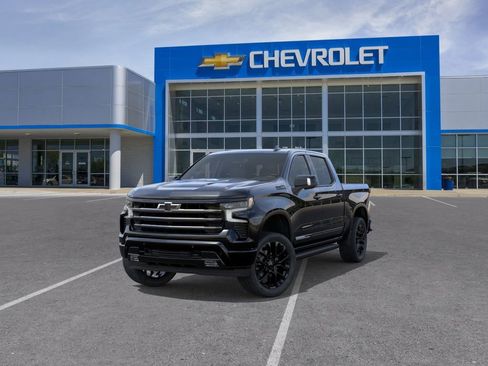 New 2026 Chevrolet Silverado 1500 High Country w/ High Country Premium Package AWD/4WD image 9