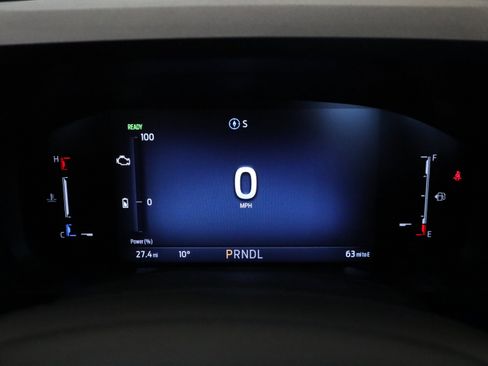New 2026 Ford Maverick XLT w/ XLT Luxury Package FWD image 24