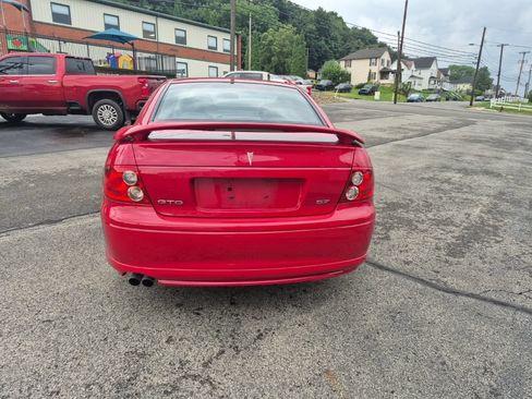 Used 2004 Pontiac GTO w/ Limited Edition Pulse Red RWD image 6
