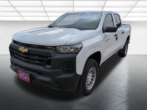 New 2026 Chevrolet Colorado W/T image 26