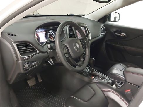 Used 2022 Jeep Cherokee Trailhawk w/ Sun, Sound & Nav Group AWD/4WD image 18