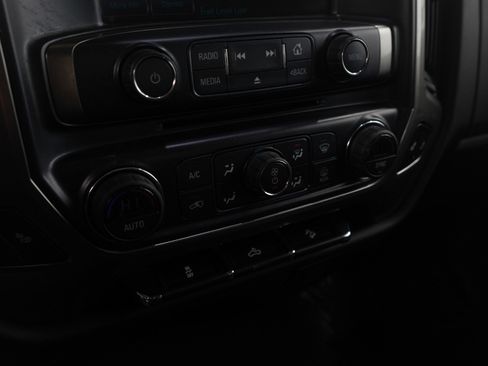 Used 2018 Chevrolet Silverado 2500 LT w/ All Star Edition image 21