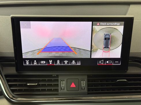 Certified 2023 Audi Q5 e Premium Plus w/ Premium Plus Package image 28