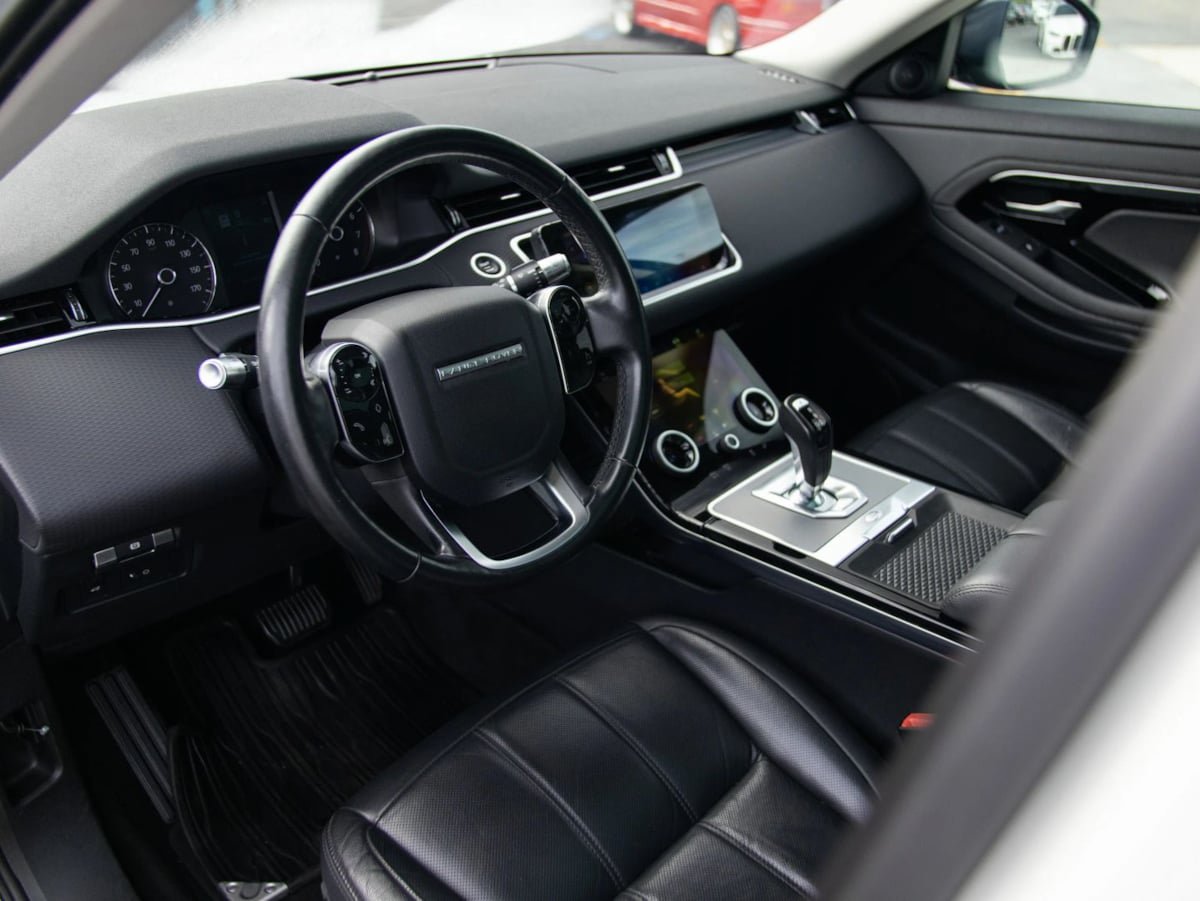 Used 2020 Land Rover Range Rover Evoque S AWD/4WD image 16