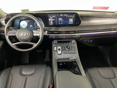 Used 2024 Hyundai Palisade Limited image 13