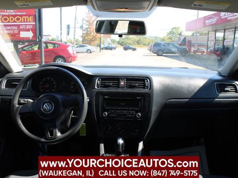 Used 2014 Volkswagen Jetta S image 18