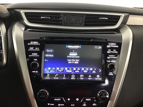 Used 2018 Nissan Murano Platinum image 17