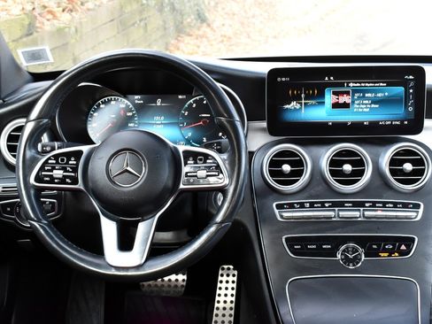 Used 2021 Mercedes-Benz C 300 4MATIC Sedan image 25