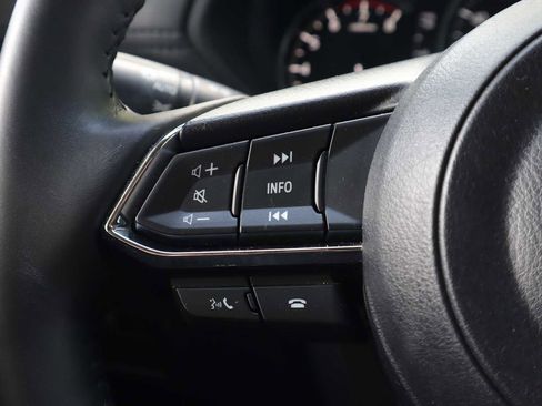 Used 2024 Land Rover Range Rover Velar S AWD/4WD image 17