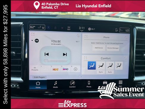 Used 2025 Chrysler Pacifica Select FWD image 18