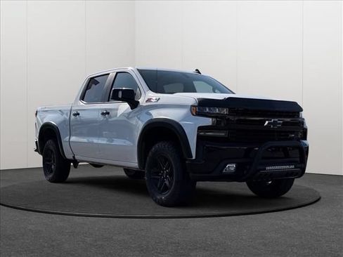 Used 2020 Chevrolet Silverado 1500 LT Trail Boss AWD/4WD image 6