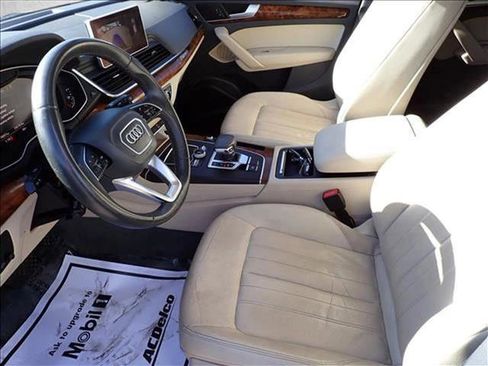 Used 2018 Audi Q5 Premium Plus w/ Premium Plus Package image 10