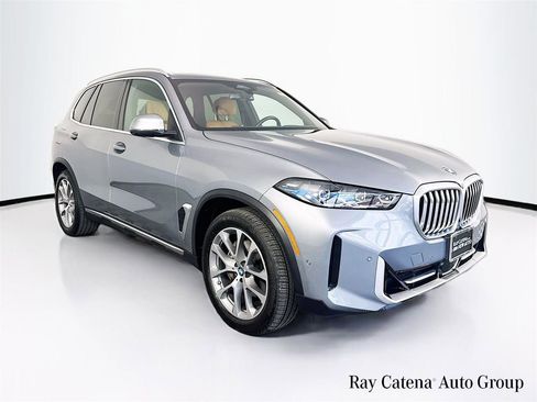 Used 2024 BMW X5 xDrive40i w/ Premium Package AWD/4WD image 1
