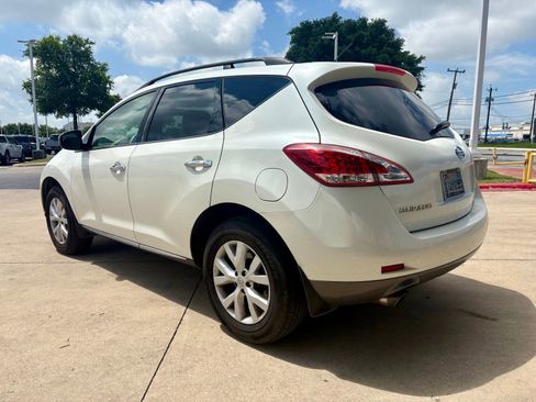 Used 2012 Nissan Murano SV FWD image 3