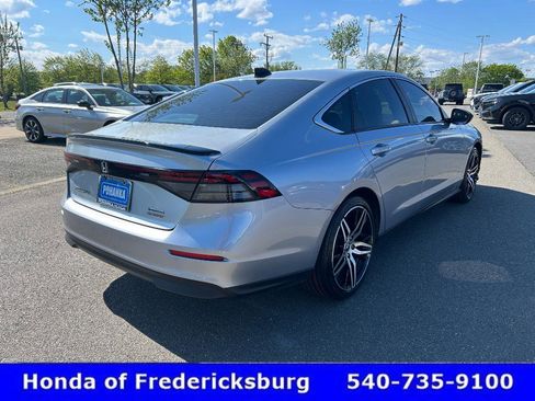 Used 2024 Honda Accord Sport image 6