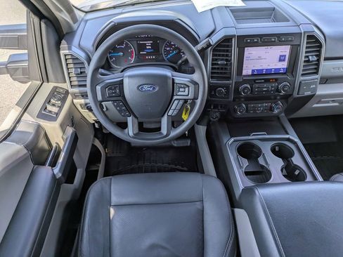 Used 2022 Ford F250 XLT w/ XLT Premium Package AWD/4WD image 16