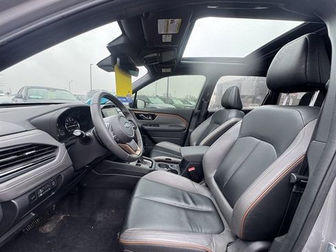 Used 2025 Subaru Forester Sport image 9