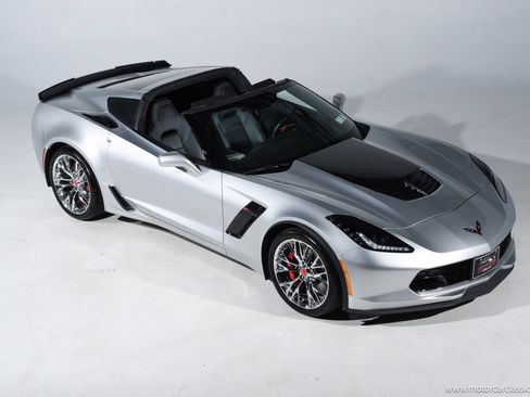 Used 2016 Chevrolet Corvette Z06 RWD image 9