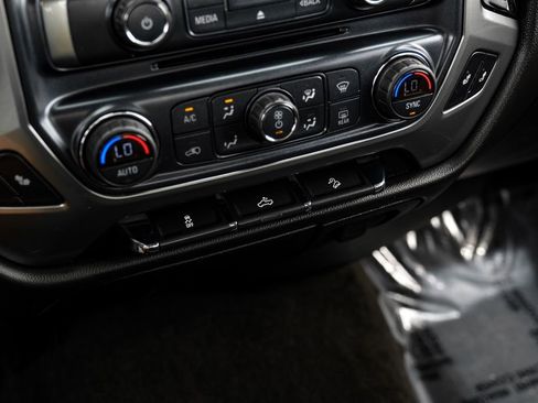 Used 2018 Chevrolet Silverado 1500 LT w/ All Star Edition AWD/4WD image 24