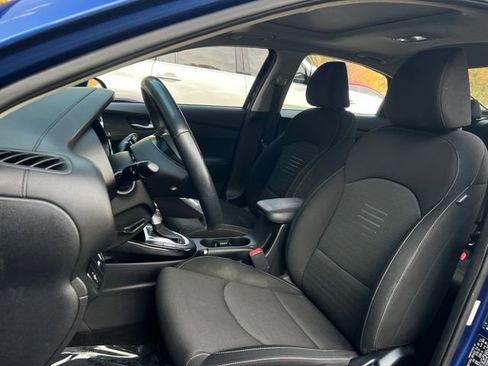 Used 2019 Kia Forte S w/ S Premium Package image 11