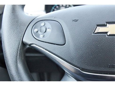 Used 2017 Chevrolet Impala LS image 18