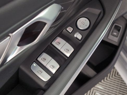 Used 2026 BMW 330i Sedan w/ M Sport Package image 20