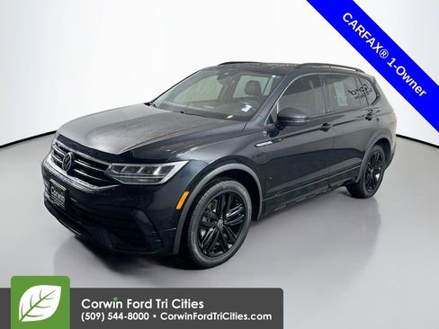 Used 2022 Volkswagen Tiguan SE R-Line image 5