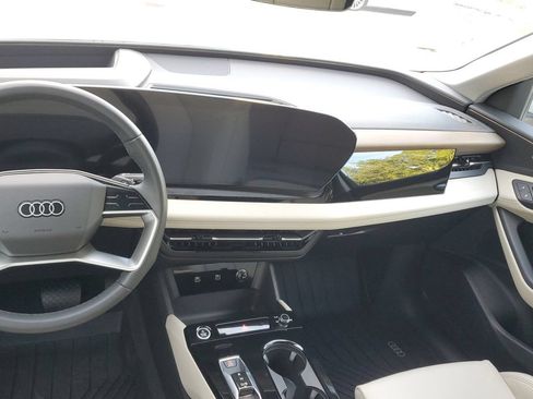 Used 2025 Audi Q6 e-tron Premium Plus w/ Premium Plus RWD image 21