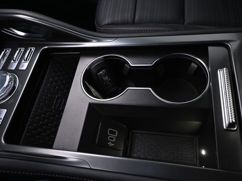 Used 2024 Lincoln Nautilus Reserve w/ Equipment Group 202A AWD/4WD image 30