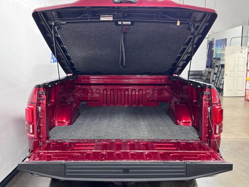 Used 2016 Ford F150 Lariat w/ Equipment Group 502A Luxury RWD image 7
