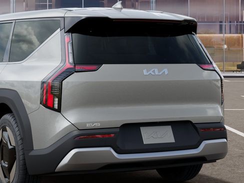New 2026 Kia EV9 Light RWD image 13